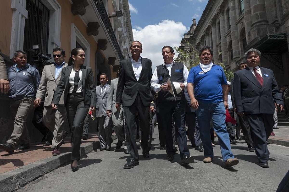 Los artesanos se reunieron con el vicepresidente Jorge Glas. Foto: John Guevara/ EL TEL&Eacute;GRAFO. 
