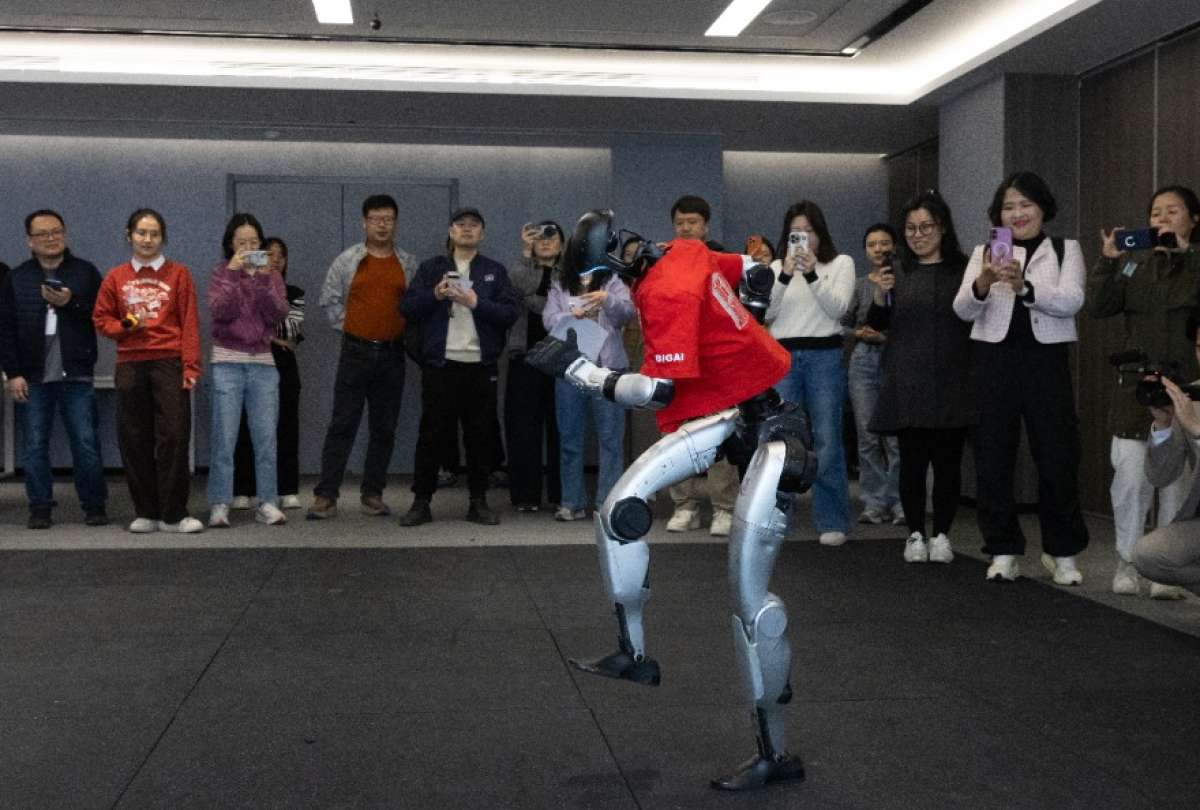 China reunir&aacute; a m&aacute;s de 300 robots en su pr&oacute;xima media marat&oacute;n humanoide en Pek&iacute;n