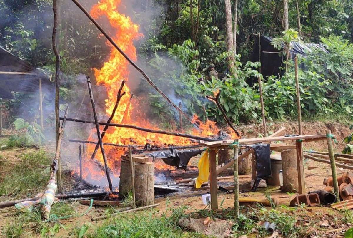Ejército Ecuatoriano dio un duro golpe a actividades ilícitas en Orellana y Sucumbíos