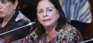 Docentes piden a Ministra el pago del incentivo jubilar