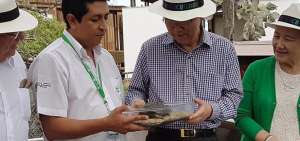 Ban Ki-moon apadrin&oacute; a 'Encantada', una tortuga de Gal&aacute;pagos