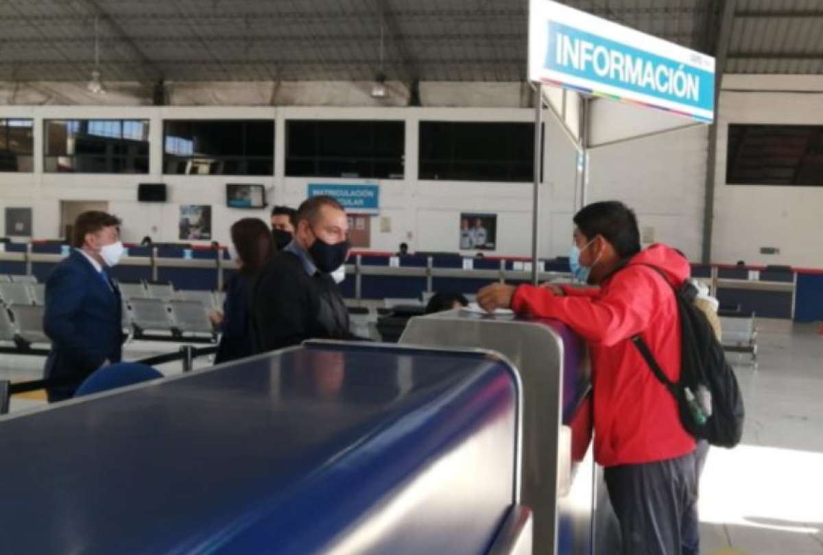 ANT pide exonerar multas por calendarización en la matriculación