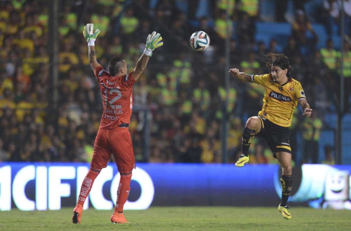 El delantero argentino Ismael Blanco anot&oacute; el gol del triunfo de Barcelona. Foto: Miguel Castro / El Tel&eacute;grafo.