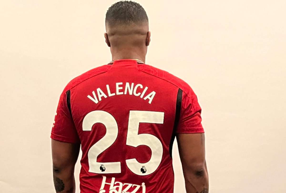 Antonio Valencia se vistió una vez más la camistea del United.