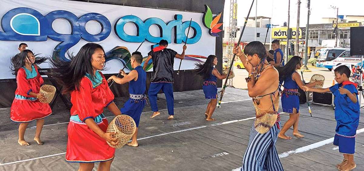 Las danzas ancestrales son algunas de las caracter&iacute;sticas m&aacute;s notorias de los pueblos de Sucumb&iacute;os y guardan cierto parecido con sus similares de alcald&iacute;as del departamento de Putumayo, en Colombia.