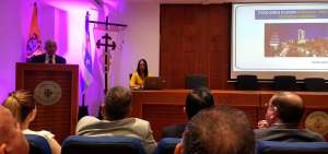El foro sobre seguridad se realiz&oacute; en la Universidad Cat&oacute;lica de Guayaquil.