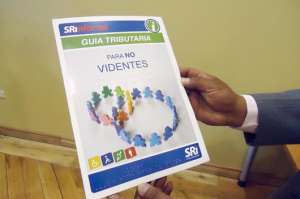 Gu&iacute;a braille para 32 mil no videntes