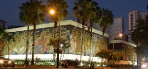 Guayaquil cuenta historias a trav&eacute;s de sus murales al aire libre