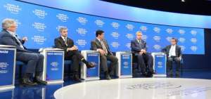 El presidente Len&iacute;n Moreno particip&oacute; en un panel junto con presidentes latinamericanos, en el marco del Foro Econ&oacute;mico Mundial 2019.