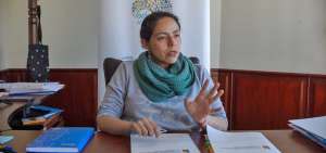 Mar&iacute;a Teresa Galarza en su despacho del IFAIC.