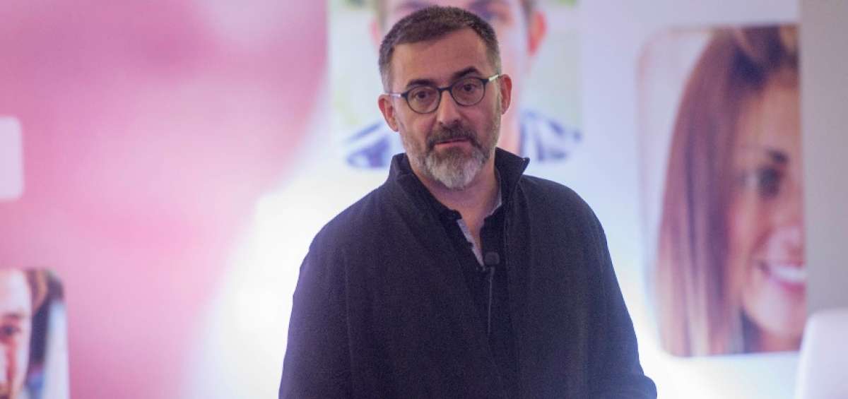Antoni Gurieerez-rubi, durante la presentaci&oacute;n de su libro 'Millennials en Latinoam&eacute;rica, una perspectiva desde Ecuador'.