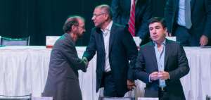 Las negociaciones se desarrollaron durante 10 meses. Las sociedades privadas aplauden los beneficios que traer&aacute;n los convenios.