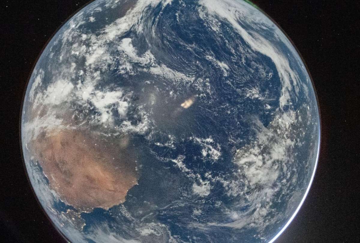 La NASA public&oacute; fotograf&iacute;as del planeta Tierra.