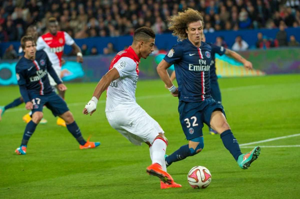 PSG, en semis de Copa al ganar al M&oacute;naco con goles de Cavani y Luiz
