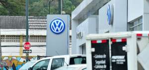 Convenio con Volkswagen abrir&aacute; una planta automotriz en Manta