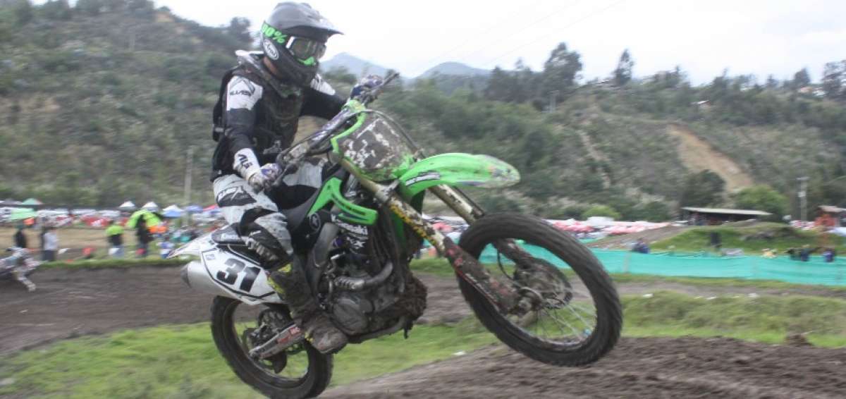 140 pilotos participar&aacute;n en carrera de motocross en Pichincha
