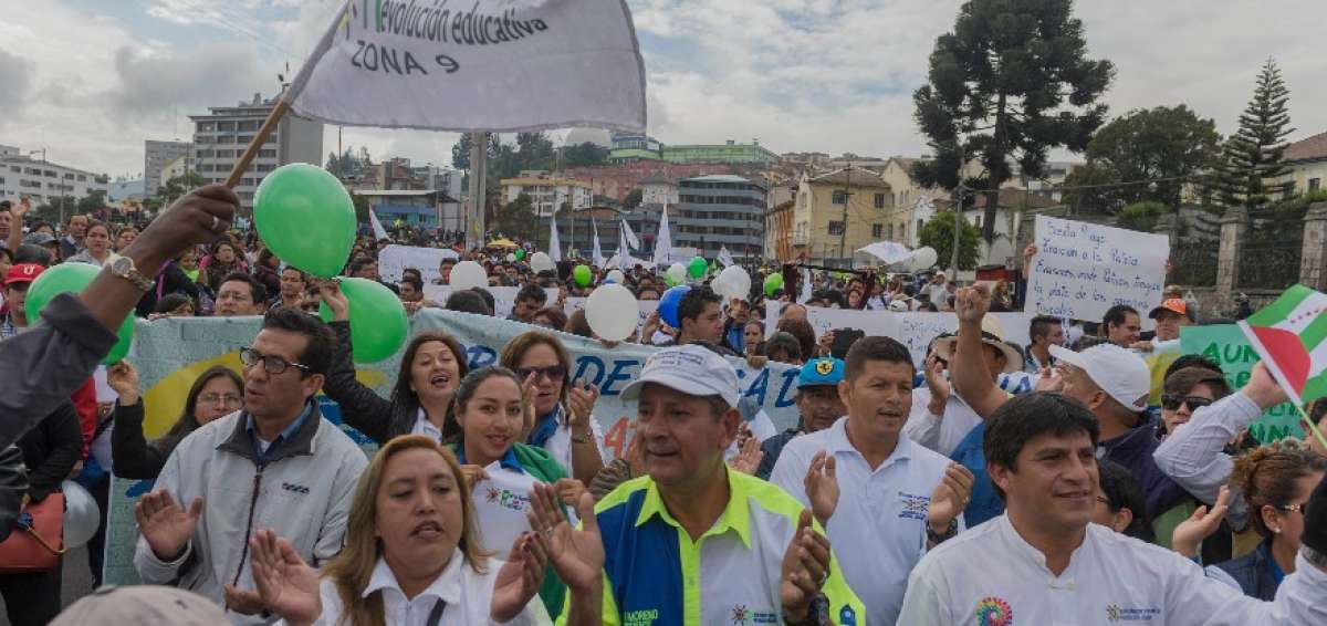 Red de Maestros rechaza violencia y exige respeto para Manab&iacute;