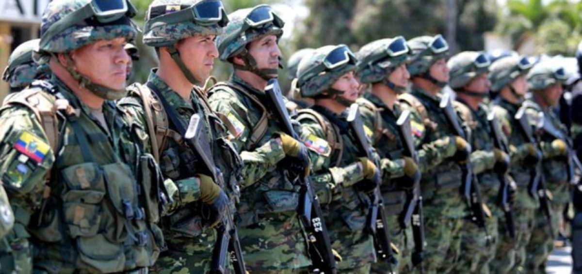 Las Fuerzas Armadas intensificaron sus controles en la zona de frontera con Colombia.