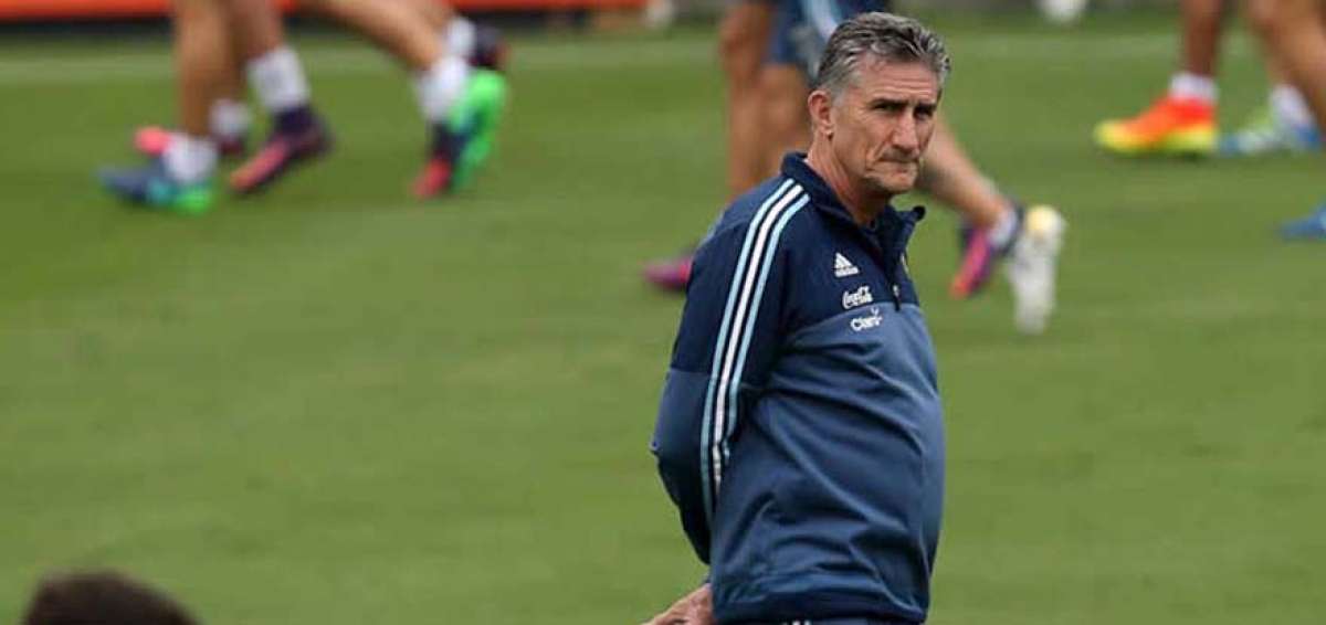 El t&eacute;cnico Edgardo Bauza ratifica que no dirigir&aacute; Barcelona