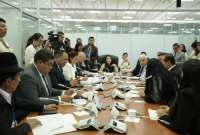 La Comisión de Fiscalización recibió al exministro de Energía, Fernando Santos. 