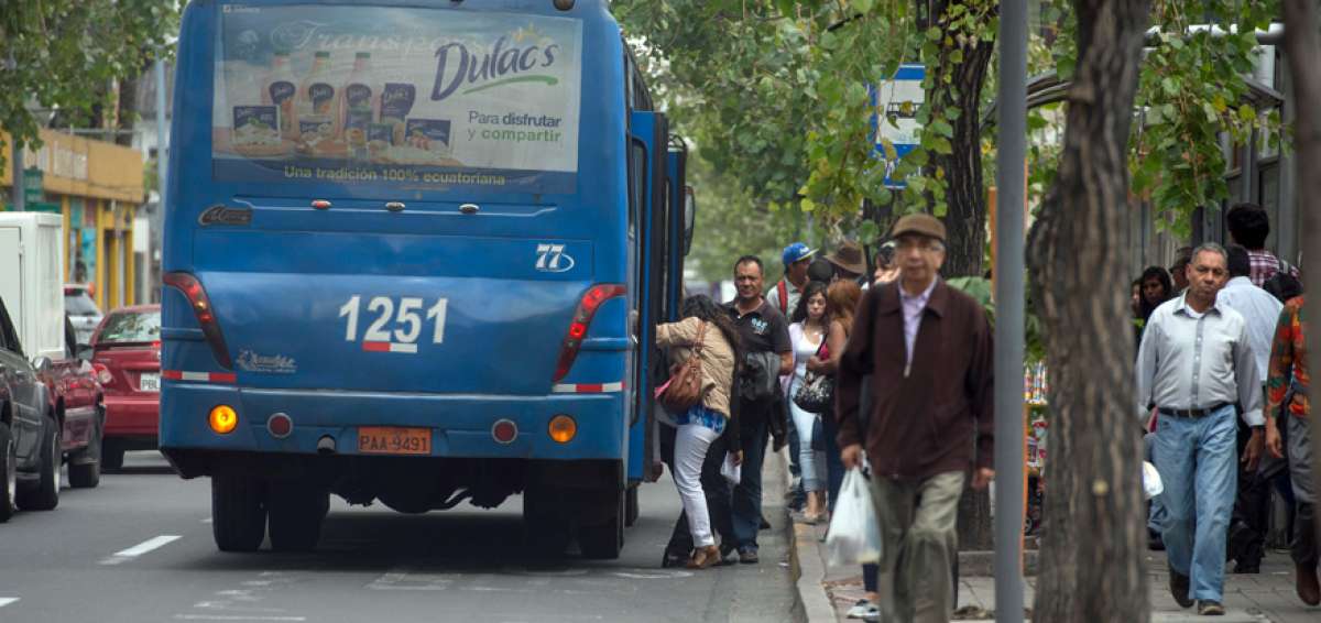 Aunque los usuarios se quejan del mal servicio del transporte p&uacute;blico, pocos lo denuncian a las autoridades.