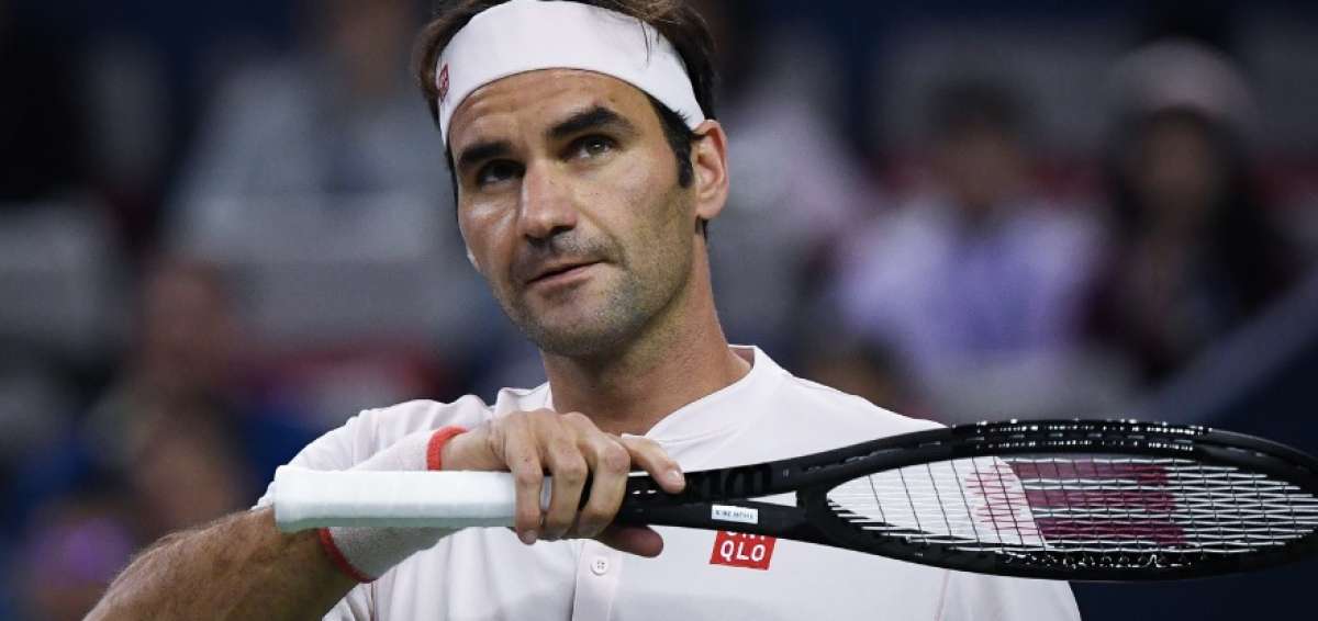 Djokovic y Federer ya est&aacute;n en cuartos de final en Shangh&aacute;i