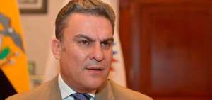 Serrano entrega plan de trabajo al Parlatino