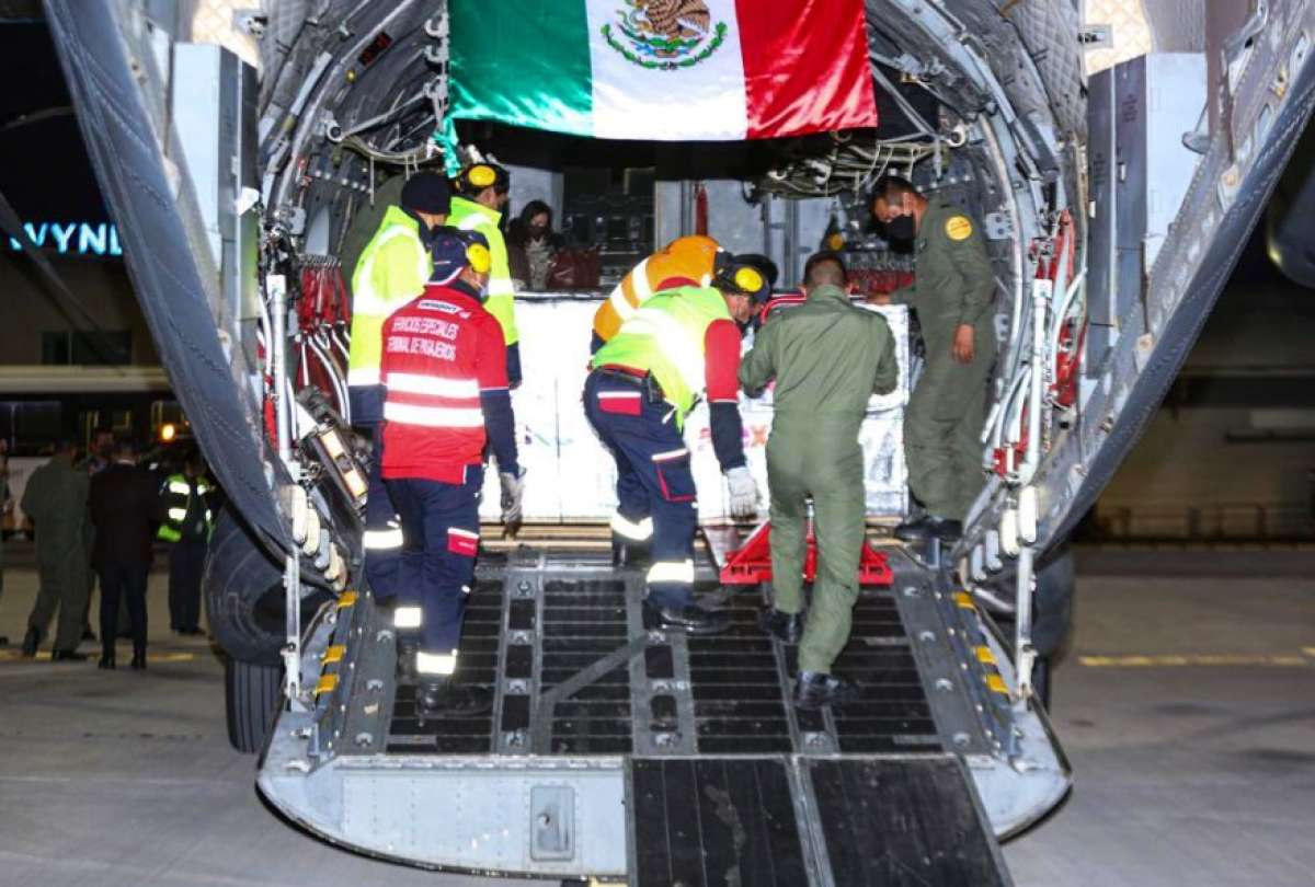 M&eacute;xico don&oacute; 1 mill&oacute;n de dosis de vacunas AstraZeneca a Ecuador