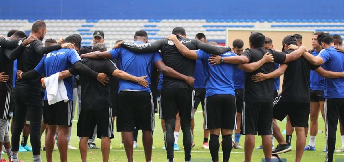 Jugadores de Emelec se pronuncian sobre salida de sus compa&ntilde;eros