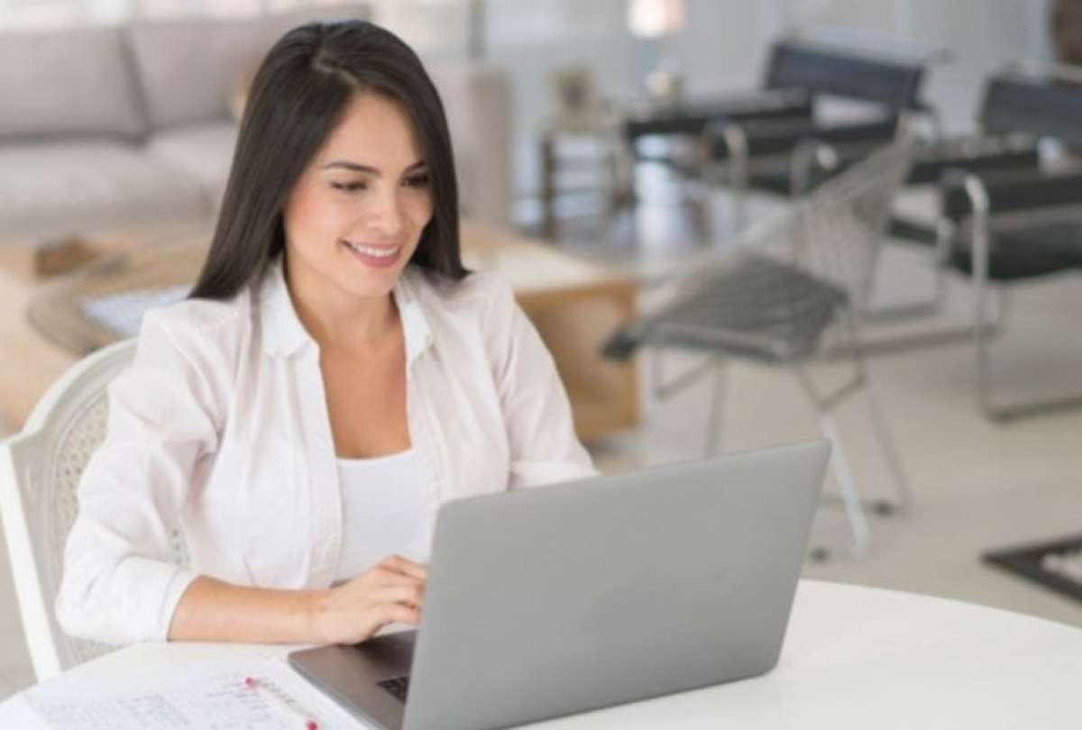 Los aspirantes ecuatorianos pueden postular a becas para estudios de tercer nivel en una universidad en línea de México dentro del programa Globo Común.