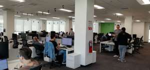 El Centro de Excelencia de San Jos&eacute;, Costa Rica, ayuda a quienes usan la aplicaci&oacute;n en Latinoam&eacute;rica, con 480 trabajadores. 