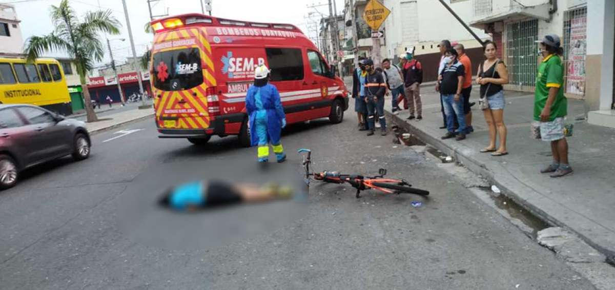 Un ciclista muere atropellado cuando pedaleaba en el sur de Guayaquil