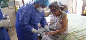 Pa&uacute;l Granda corrobora las visitas domiciliarias que hacen en Guayaquil por el covid-19