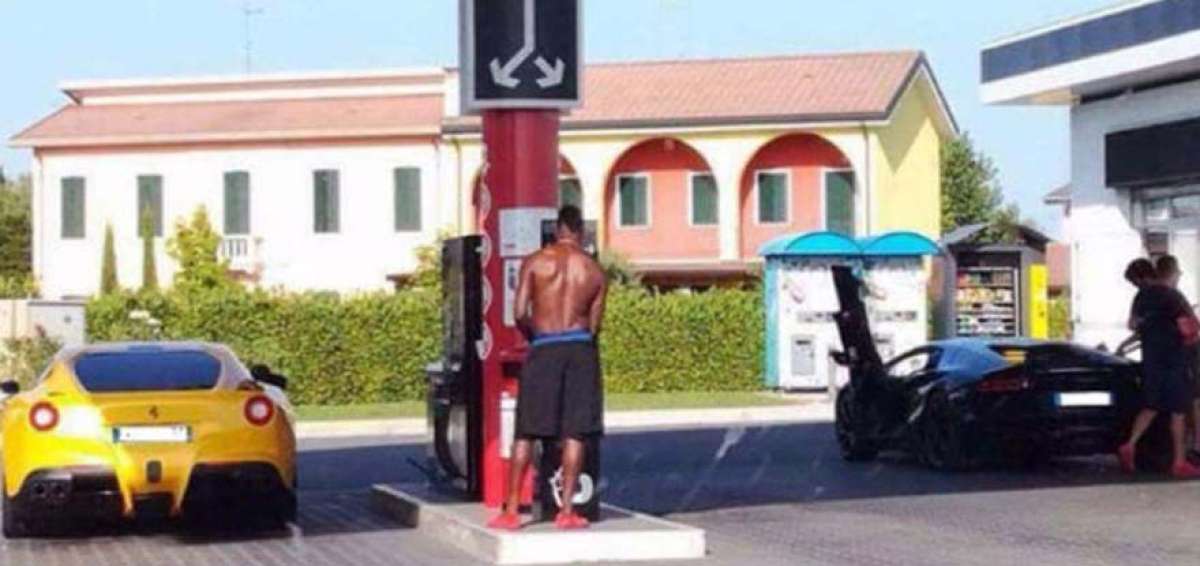 Balotelli sorprendido de nuevo al volante a m&aacute;s velocidad de la permitida