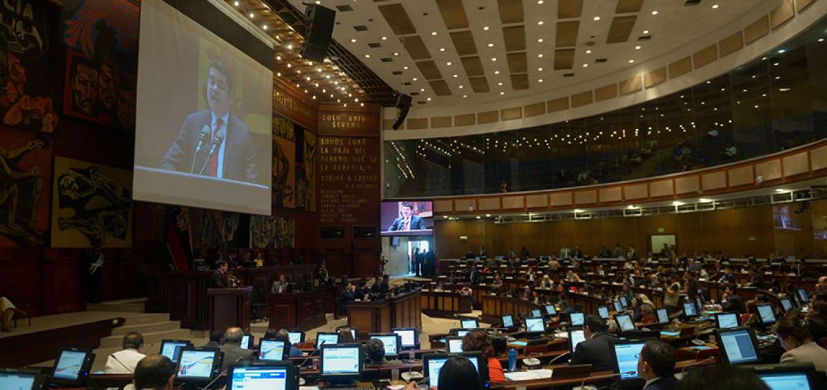 Los consensos entre bancadas son un trabajo extra para el oficialismo que requiere los votos para aprobar proyectos de ley en medio de mayor&iacute;as m&oacute;viles.