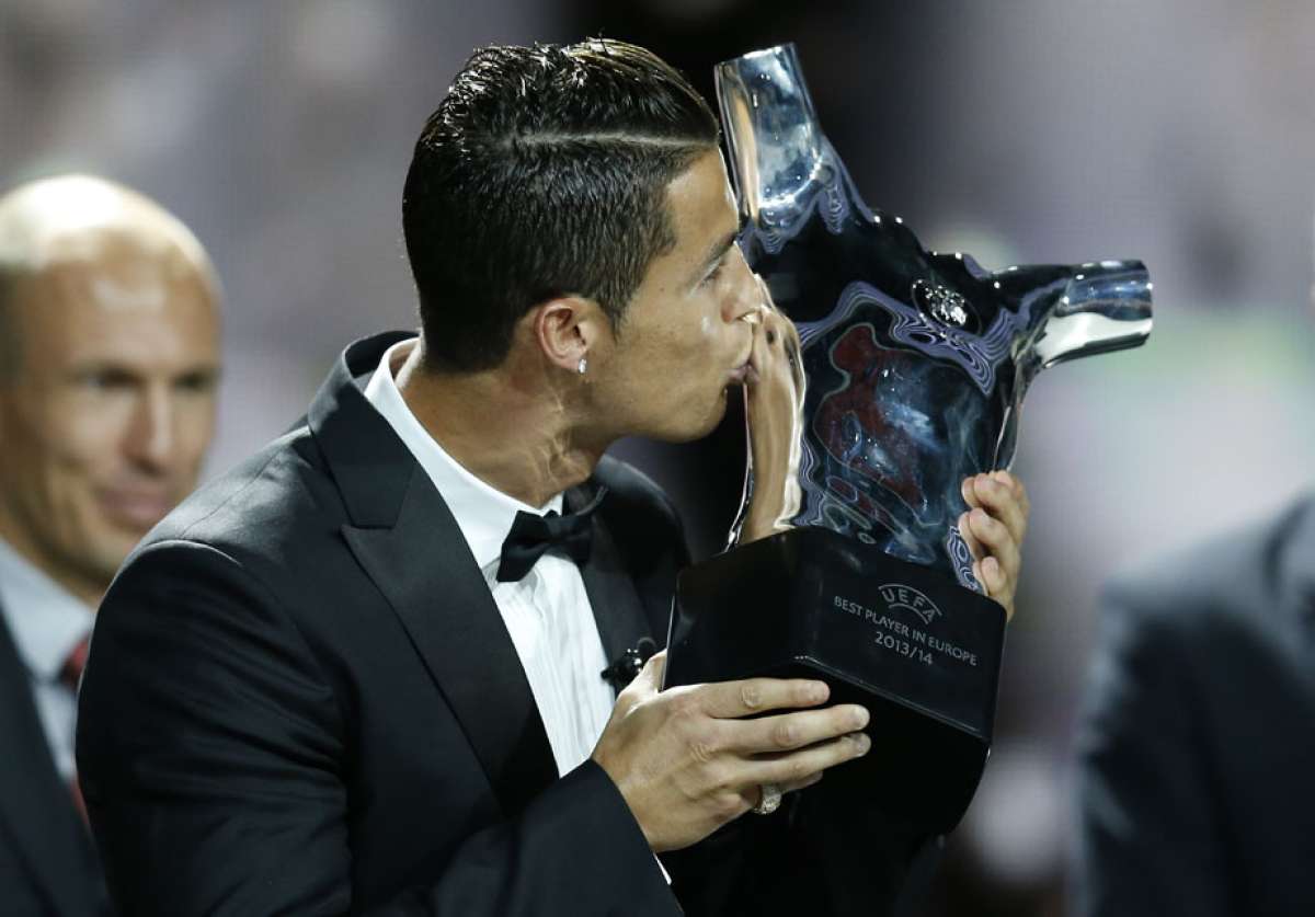 El portugu&eacute;s coment&oacute; que era el &uacute;nico trofeo que le faltaba. Foto: AFP