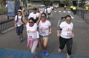 La competencia se realiz&oacute; desde la Prefectura de Pichincha hasta el Parque La Carolina. Foto: Mario Egas / EL TEL&Eacute;GRAFO