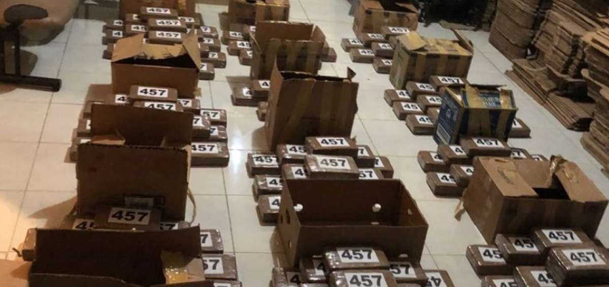 209 kilos de clorhidrato de coca&iacute;na fueron incautados en Esmeraldas