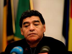 Stoichkov llor&oacute; con Maradona tras derrota argentina en la final del Mundial