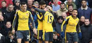 Arsenal se lleva un punto de Old Trafford