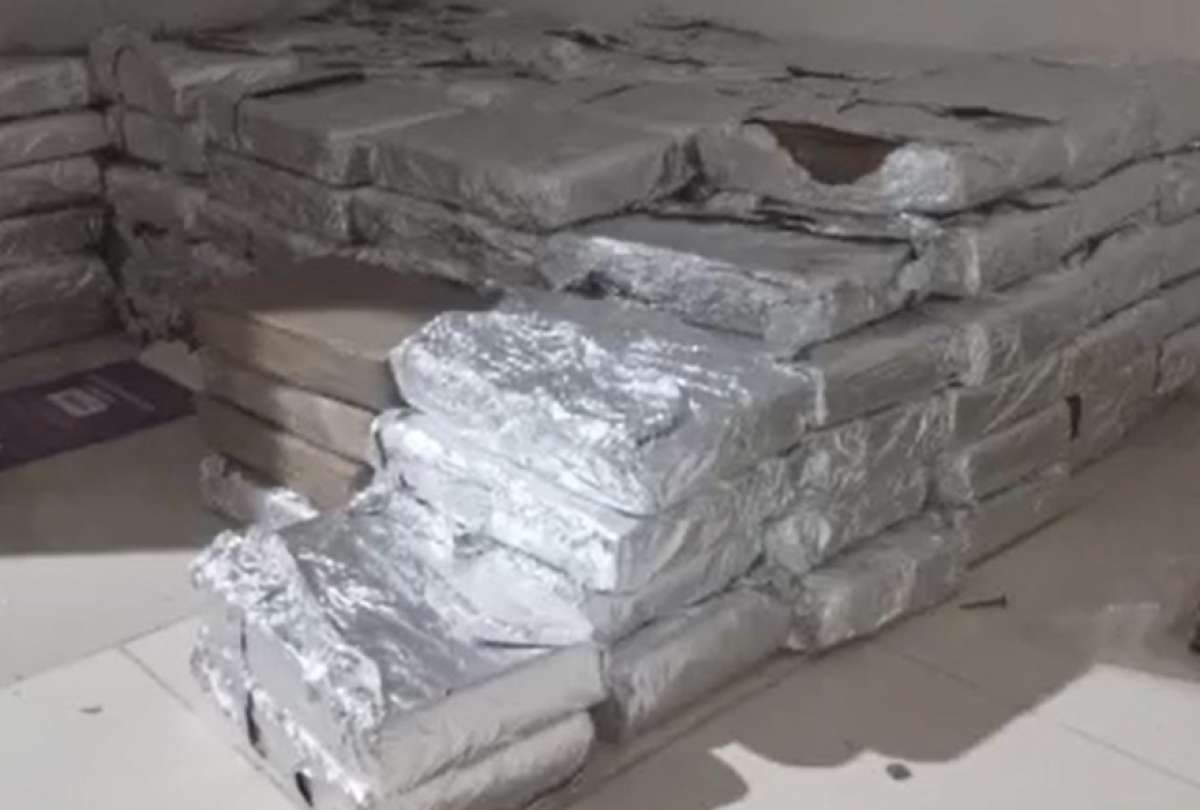 Policía Nacional decomisó 100 kilos de droga en Guayaquil