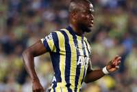 El delantero Énner Valencia llega a los amistosos como goleador de la Superliga de Turquía.