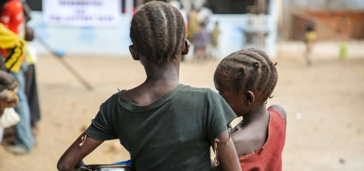La guerra en Sud&aacute;n del Sur deja m&aacute;s de un mill&oacute;n de ni&ntilde;os refugiados