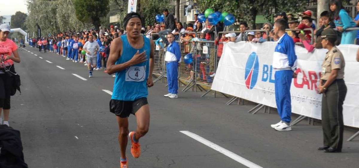 El capitalino Miguel Almachi ostenta en la actualidad la segunda mejor marca varonil en marat&oacute;n.