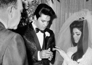 Priscilla Presley rechaza a imitadores de Elvis en bodas de Las Vegas (VIDEO)