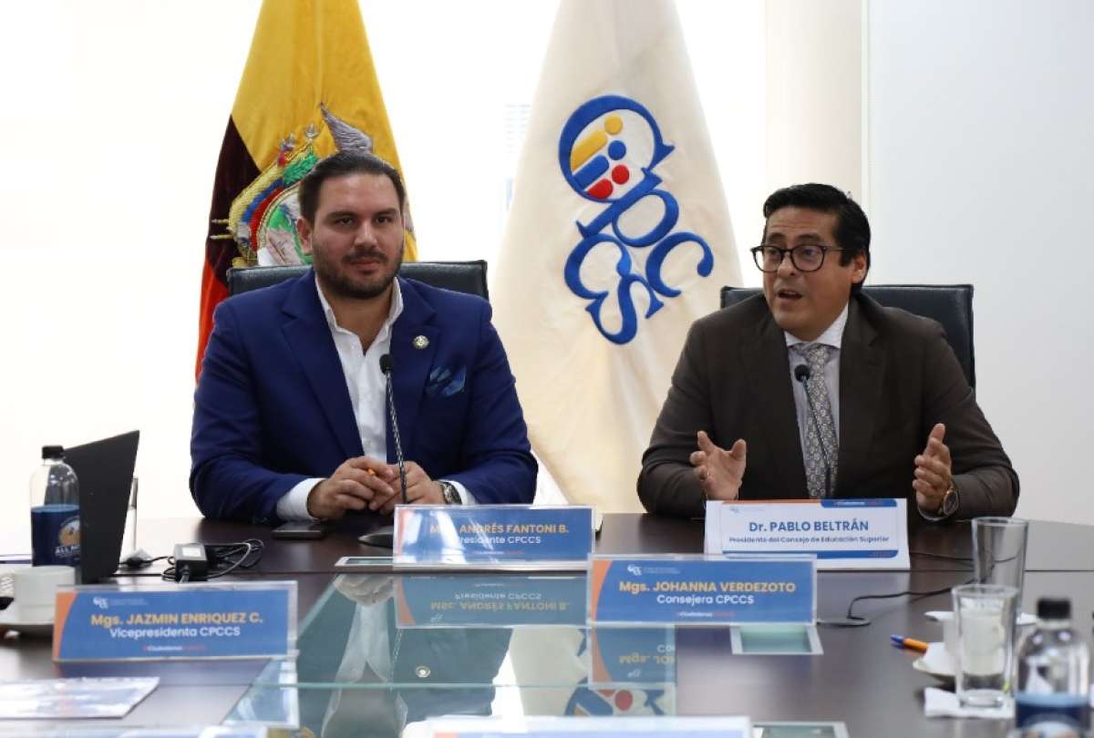 Consejeros del CPCCS durante la sesión en la que se debatieron reformas al reglamento del concurso para fiscal general.