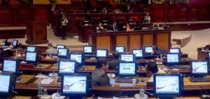 En el Pleno se realiz&oacute; el segundo debate del proyecto de reformas a la Ley Org&aacute;nica de Educaci&oacute;n Superior (LOES).40 asamble&iacute;stas intervinieron.