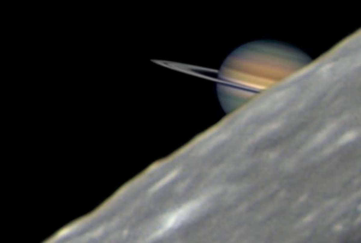 La Luna y Saturno se alinearán en el cielo de Ecuador este 11 y 12 de agosto