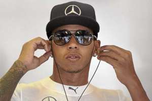 Hamilton y Rosberg lideran las pr&aacute;cticas libres 