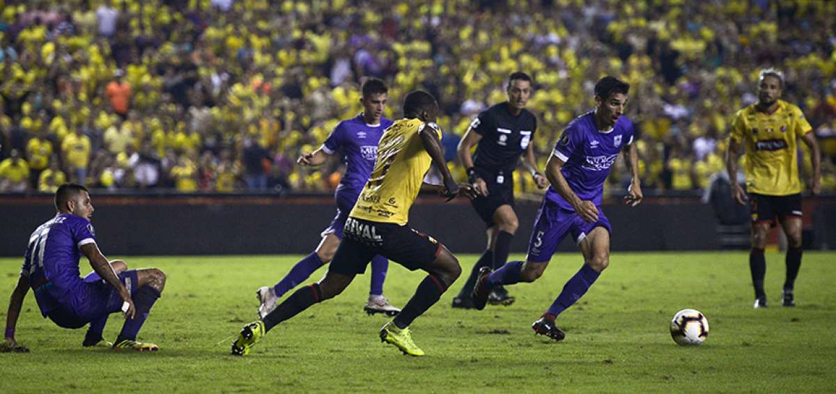 Pese a la victoria, Barcelona est&aacute; eliminado (de momento) de la Copa Libertadores.